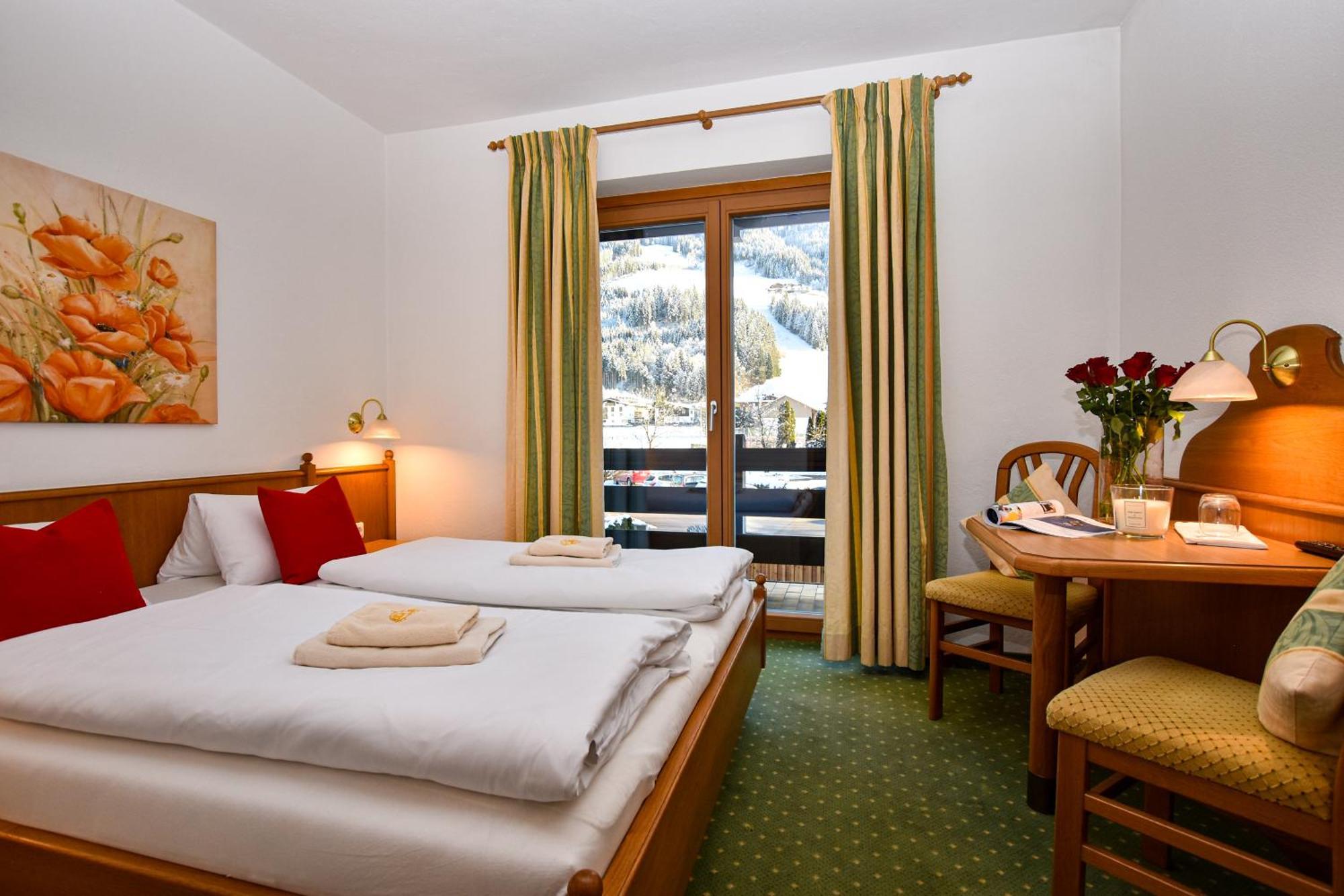 Hotel-Garni Austria Вестендорф Екстериор снимка